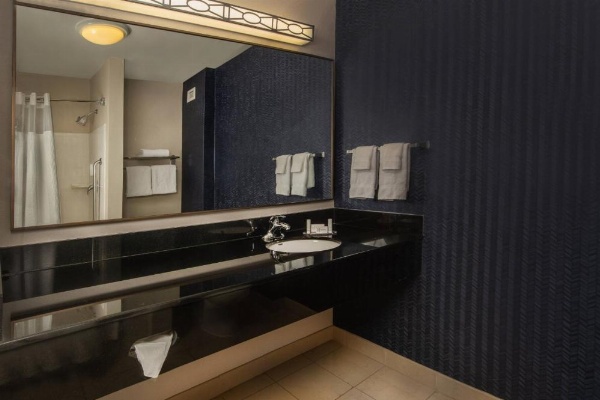 Fairfield Inn & Suites by Marriott Harrisonburg image 18
